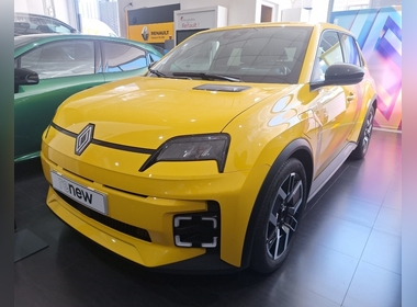 Renault - 5 E-Tech